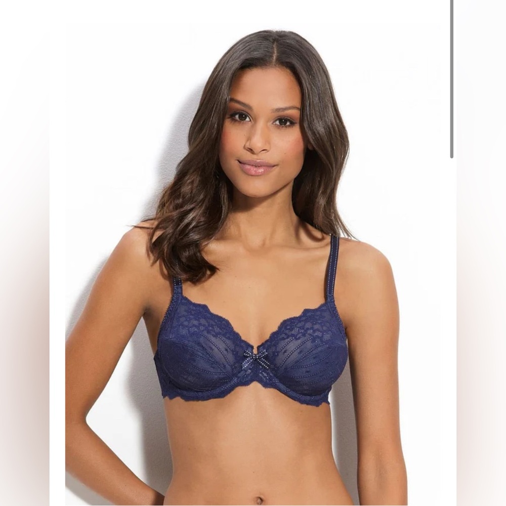 NWOT Chantelle Rive Gauche Full Unlined Bra. 38 DD. Navy Blue.
